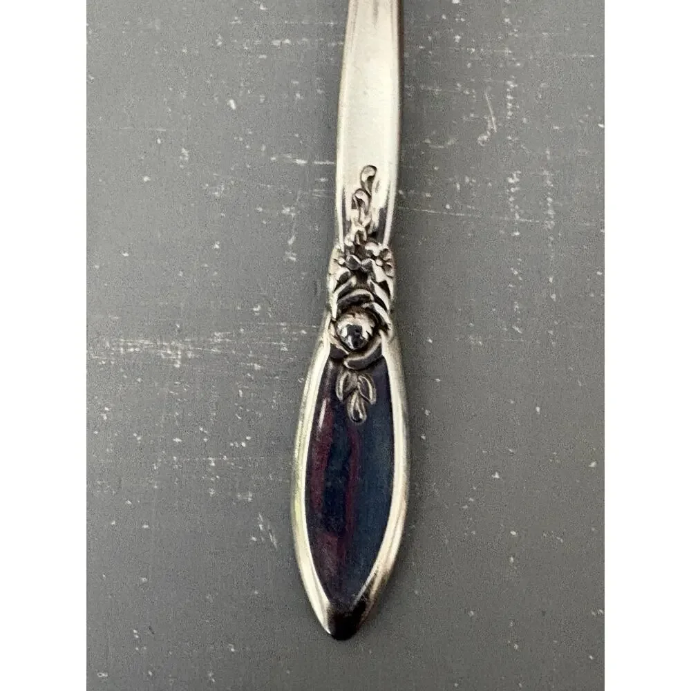 Oneida Community Spring Rose Pierced Sugar Spoon Stainless Betty Crocker